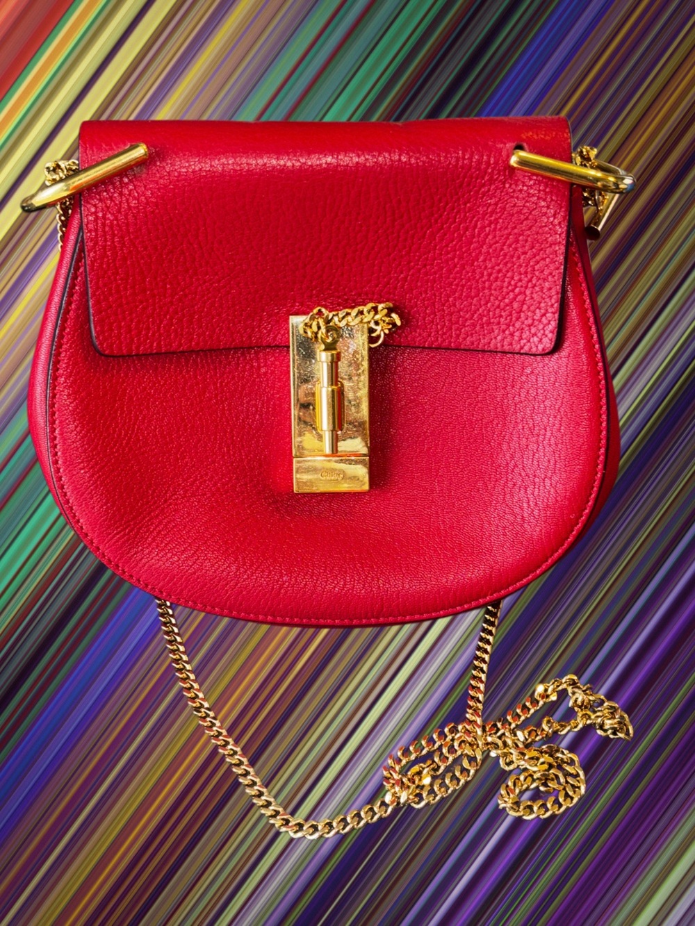 Chloé Red Pebbled Leather Crossbody with Gold Lock - Picture 9 of 9